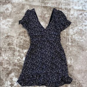 Floral Black Mini